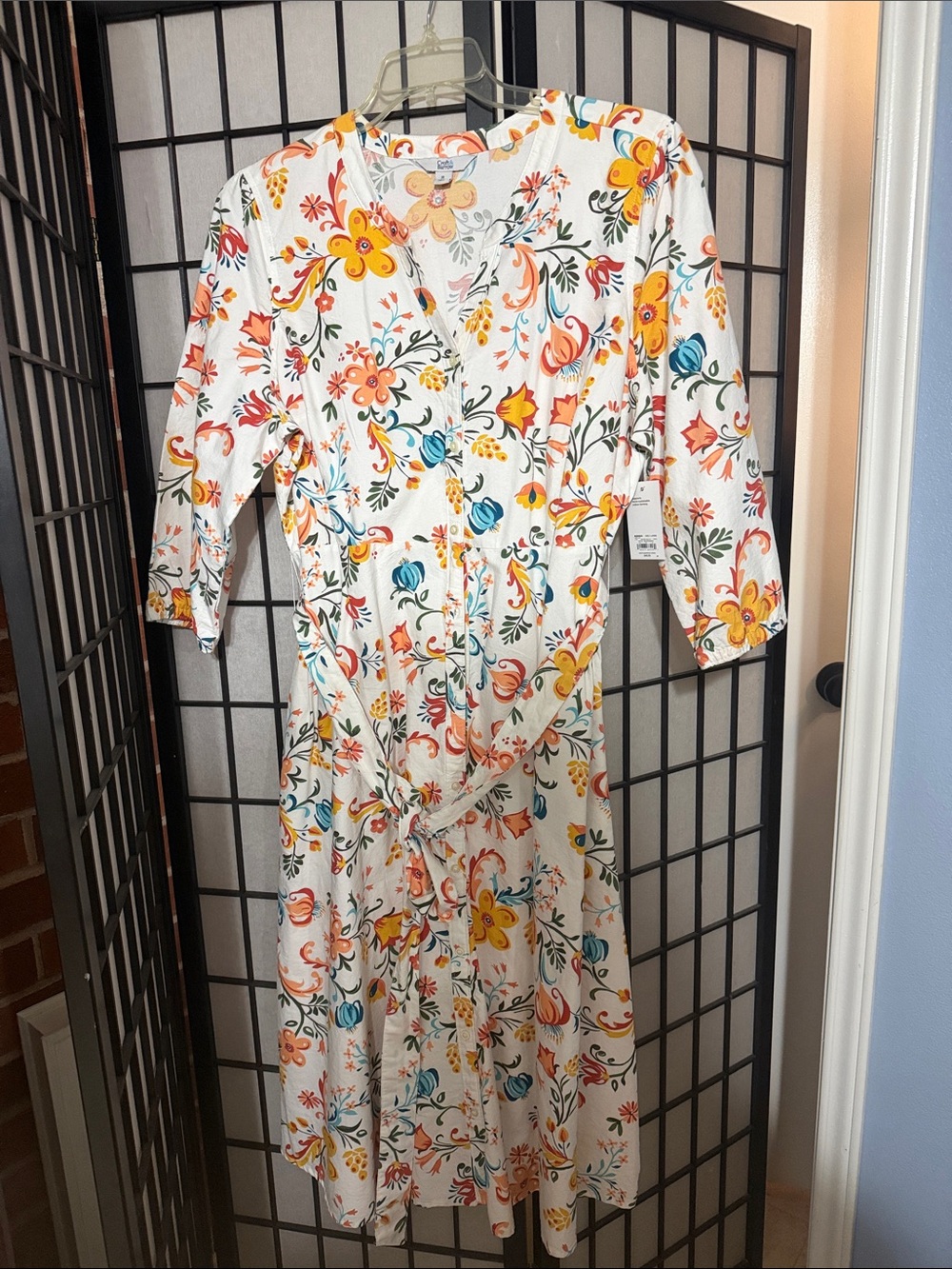 Floral V-Neck Midi Dress in White with Multicolor Blooms, XL